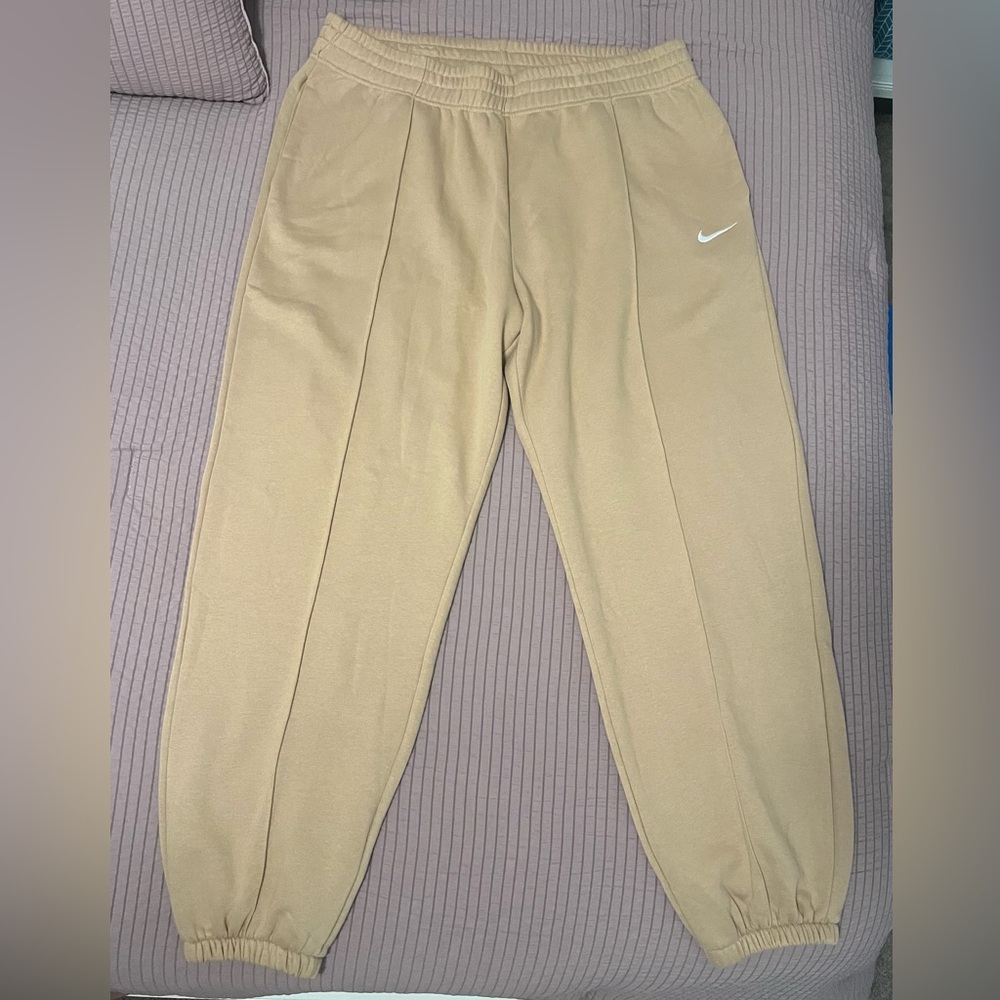 Women’s Nike Sweatpants